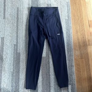 FIGS size medium scrubs leggings